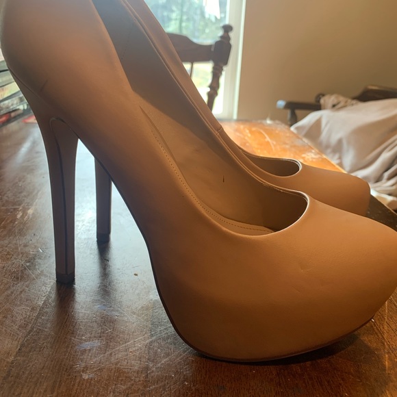 Steve Madden Heels - Picture 3 of 3